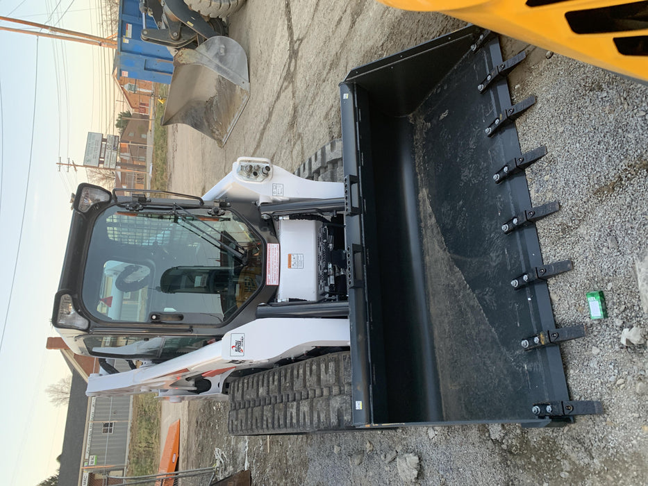 2021 BOBCAT T740