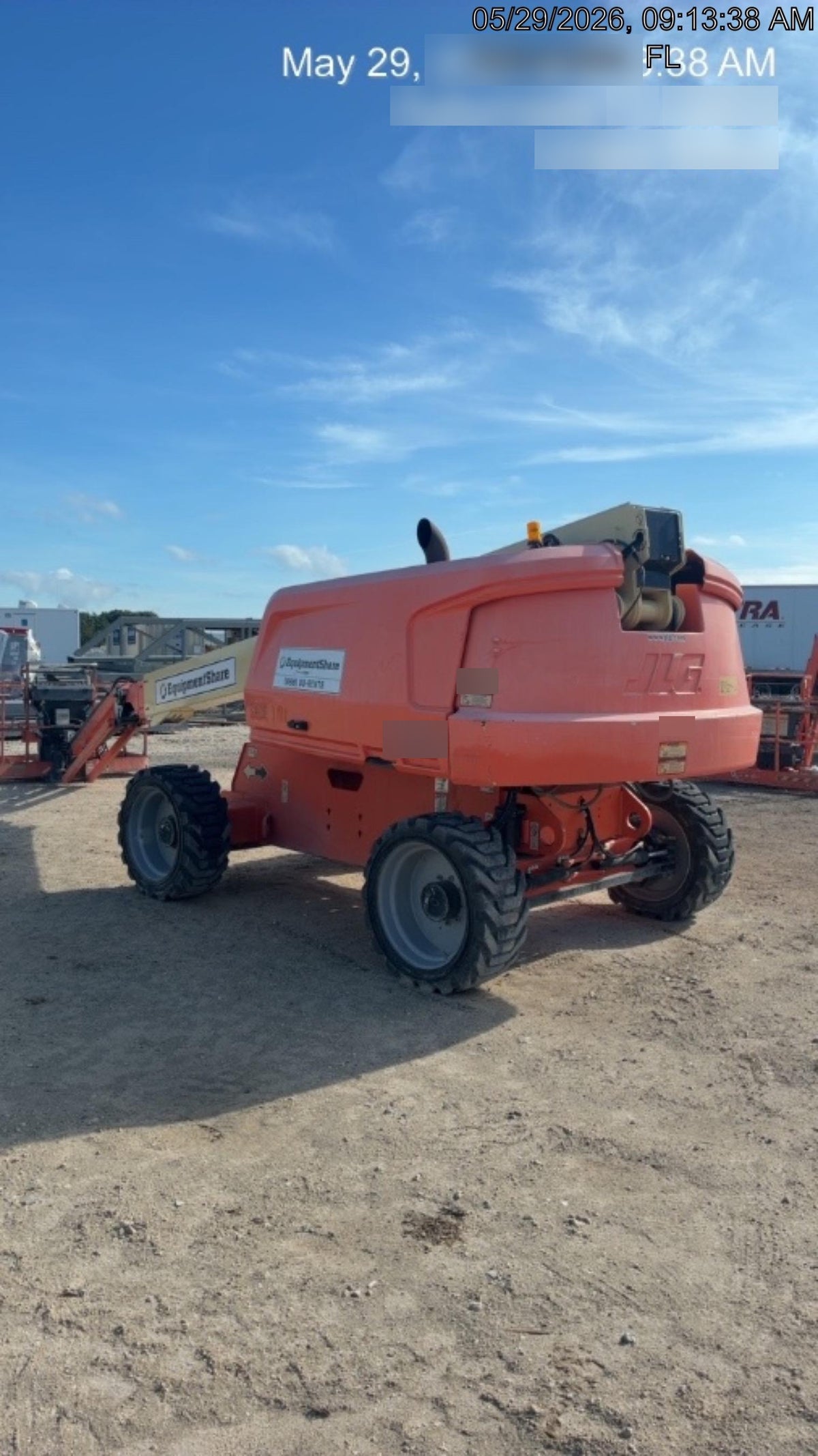 2019 JLG 660SJ