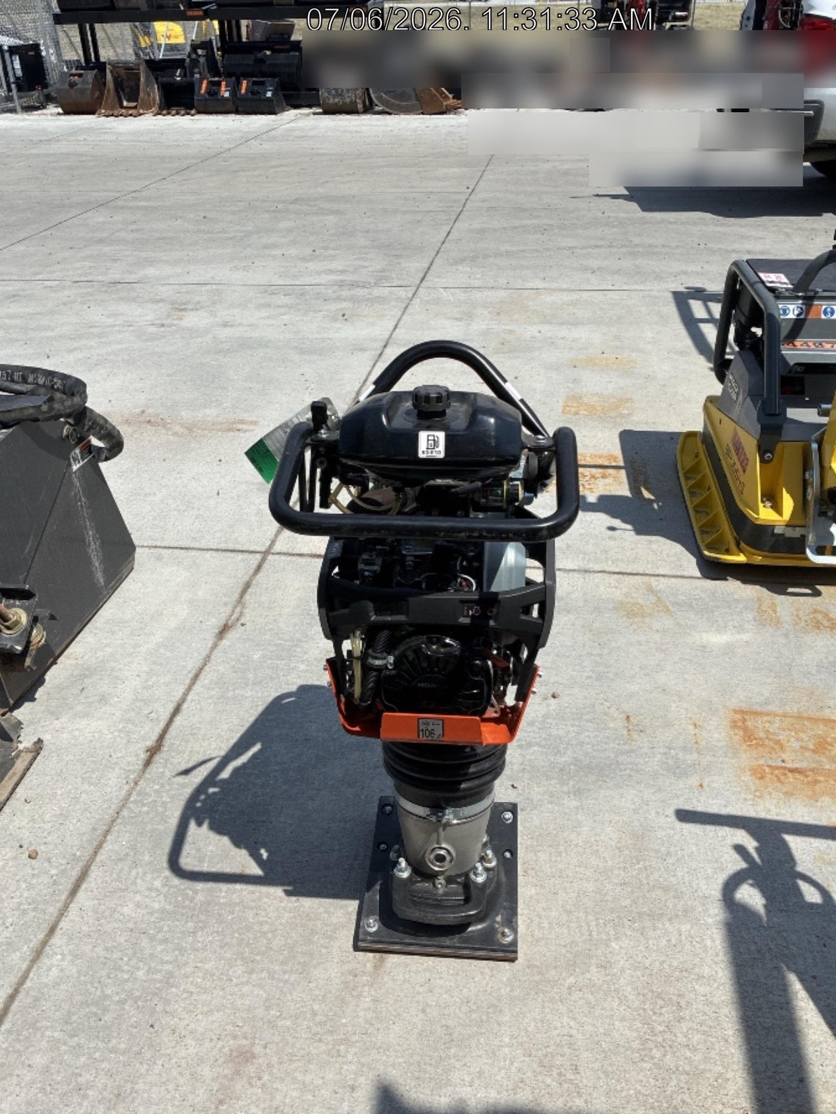 2025 HUSQVARNA LT6005
