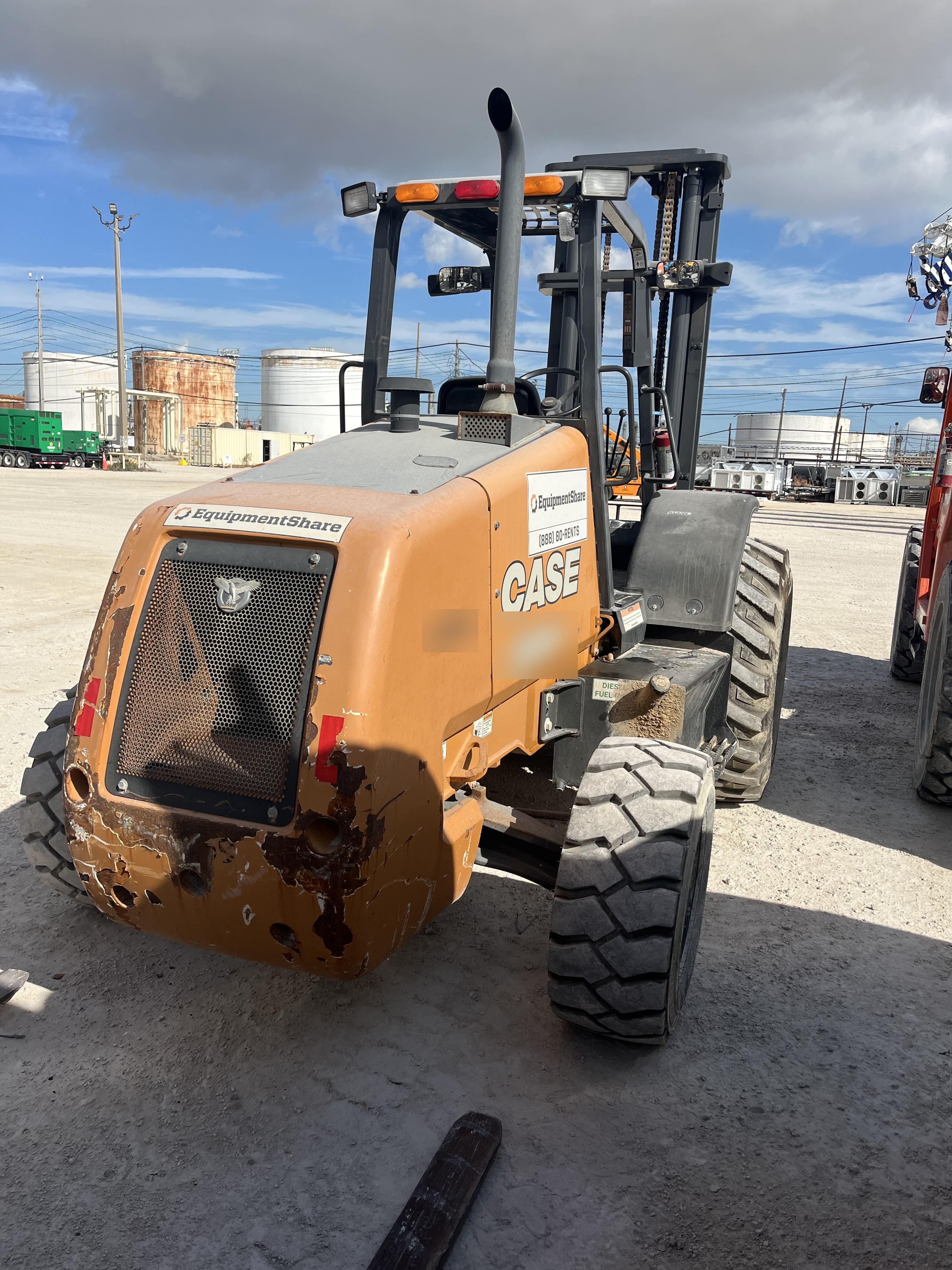 2018 CASE 588H