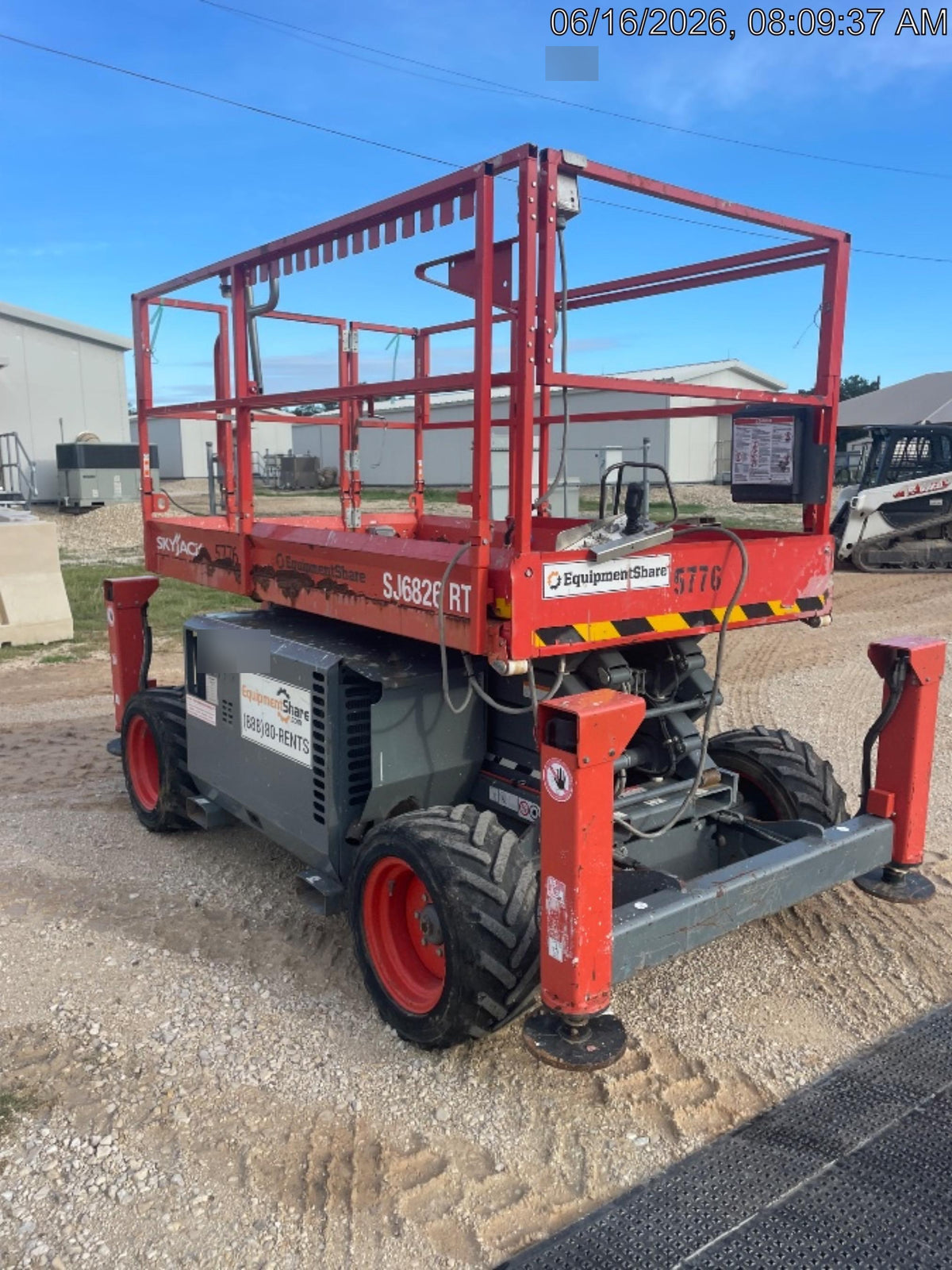 2017 SKYJACK SJ6826 RT
