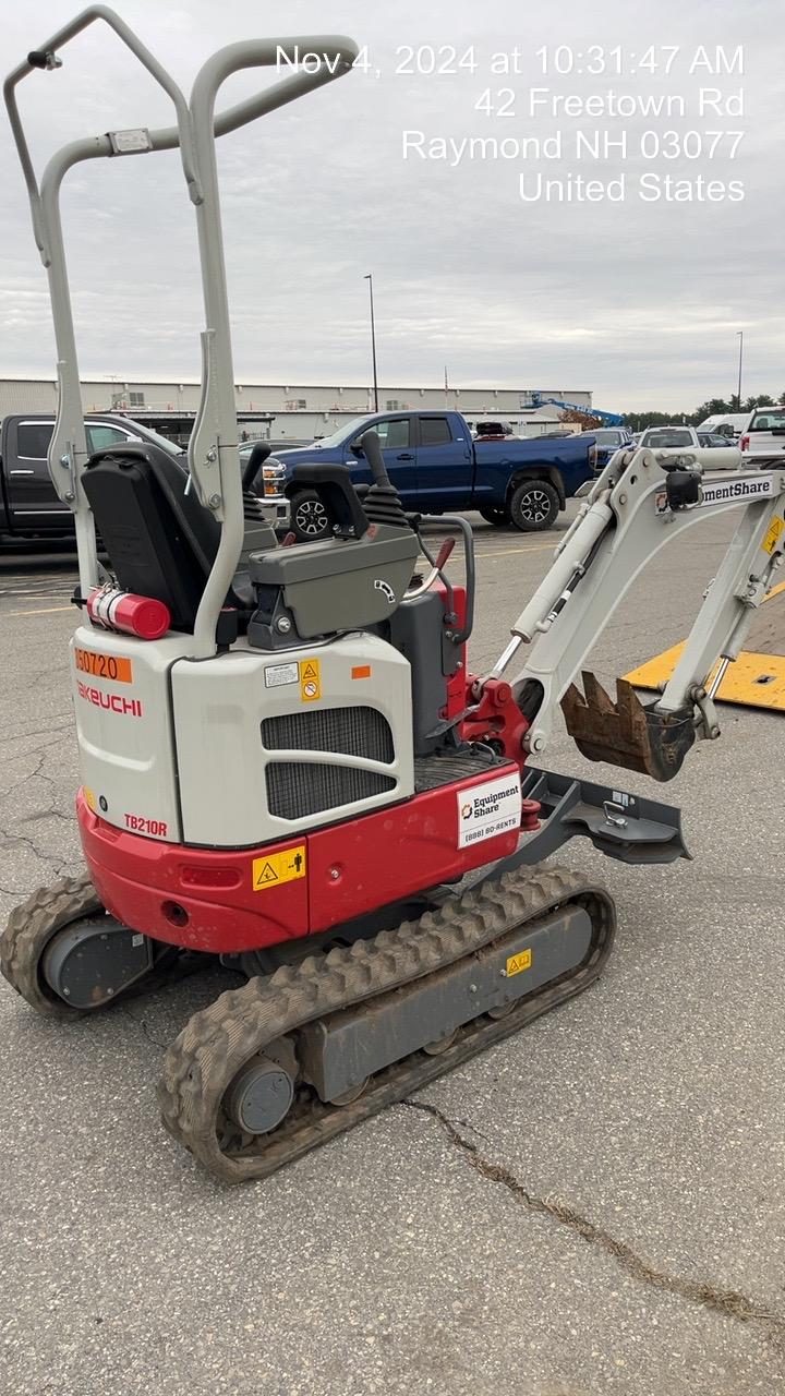 2023 TAKEUCHI TB210R