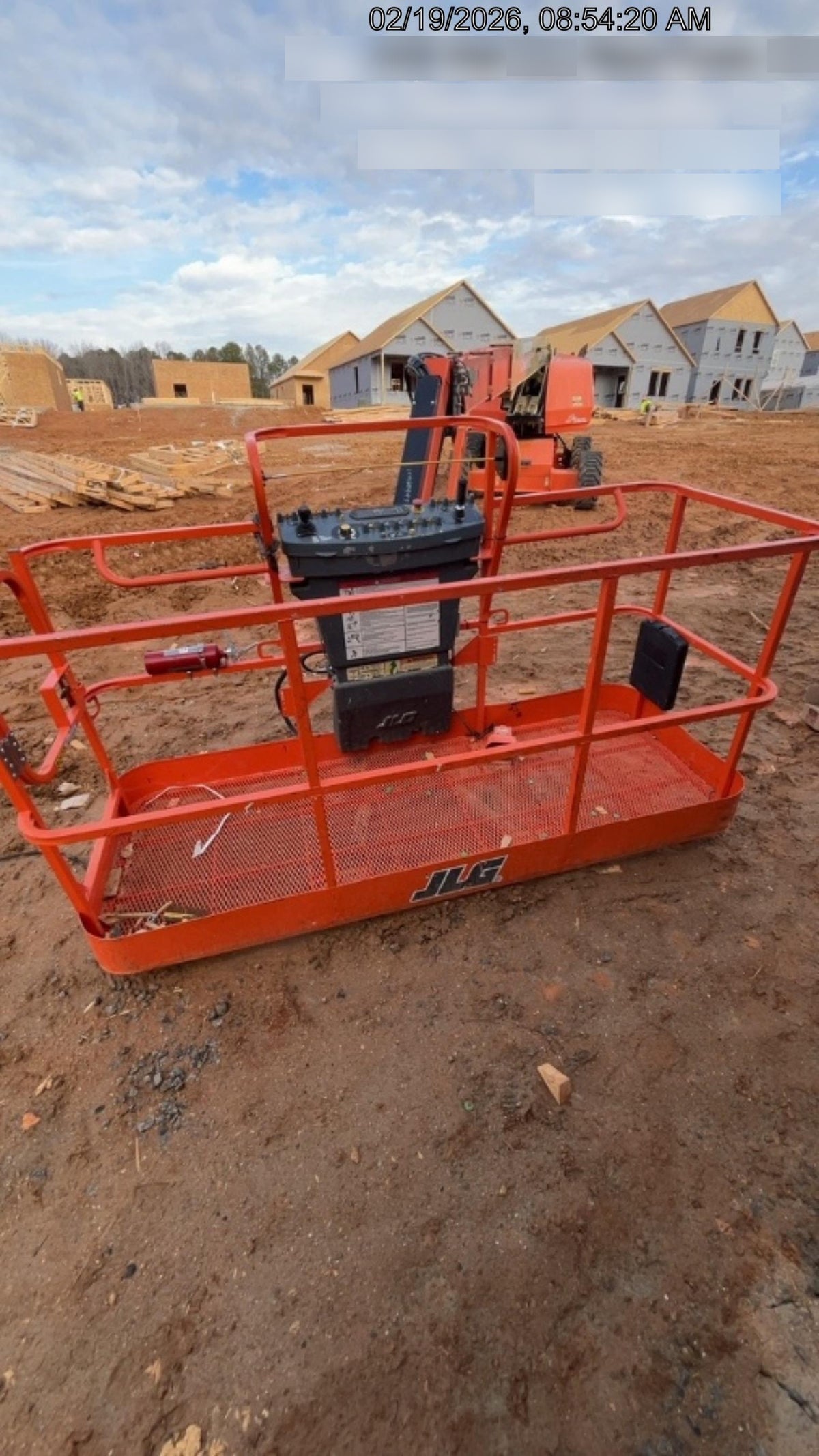 2019 JLG 660SJ