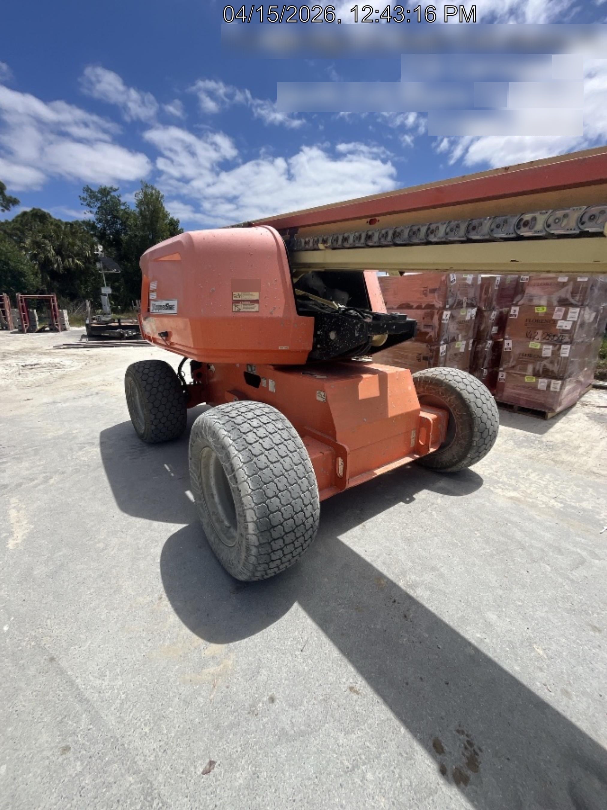 2020 JLG 660SJ