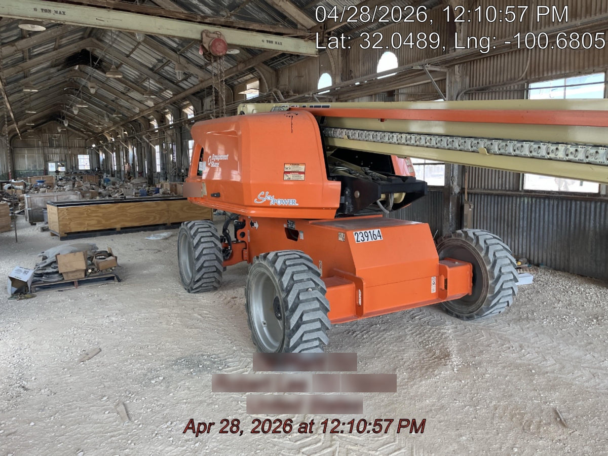 2022 JLG 660SJ