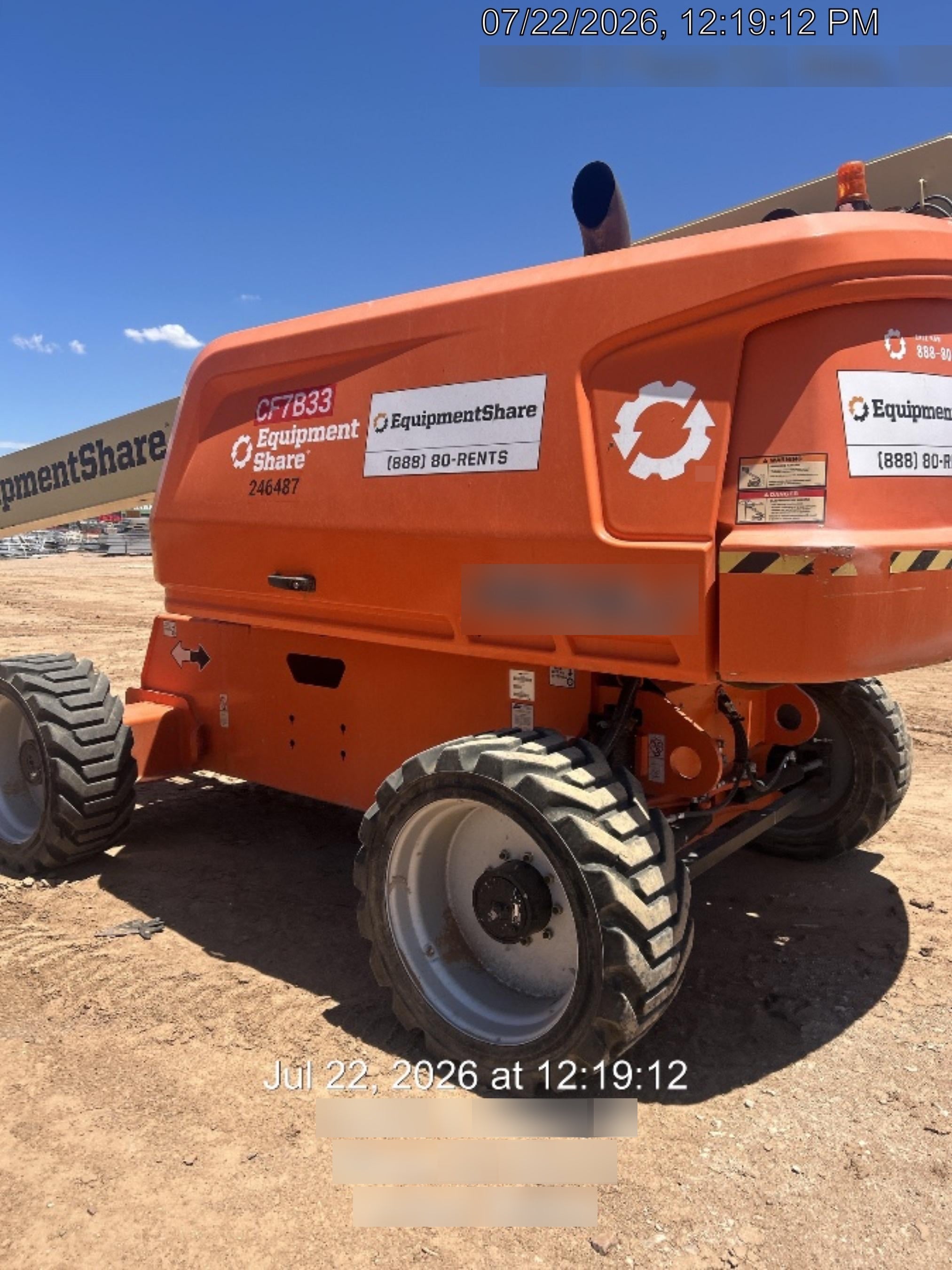 2022 JLG 660SJ