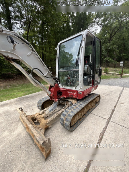 2023 TAKEUCHI TB235-2CR