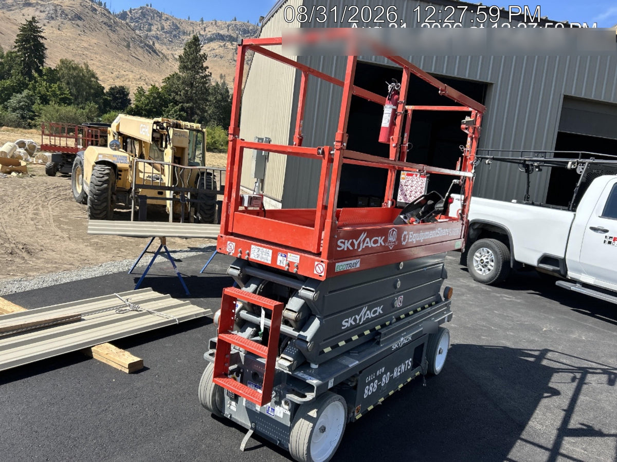 2025 SKYJACK SJ3226