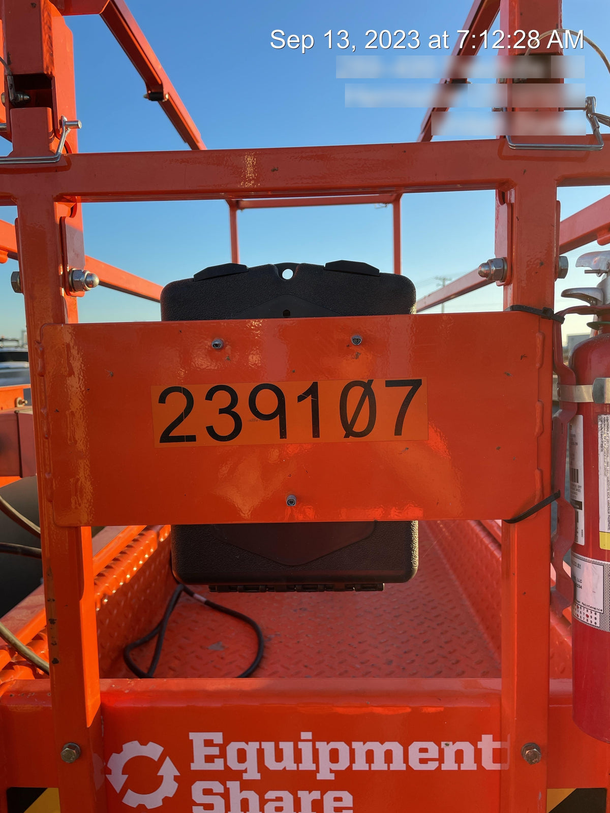 2022 JLG ES2632