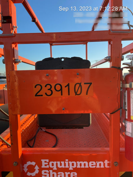 2022 JLG ES2632