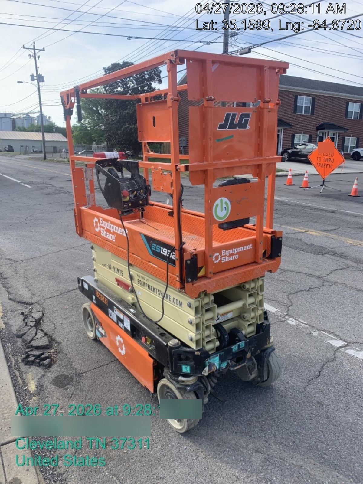2025 JLG ES1932