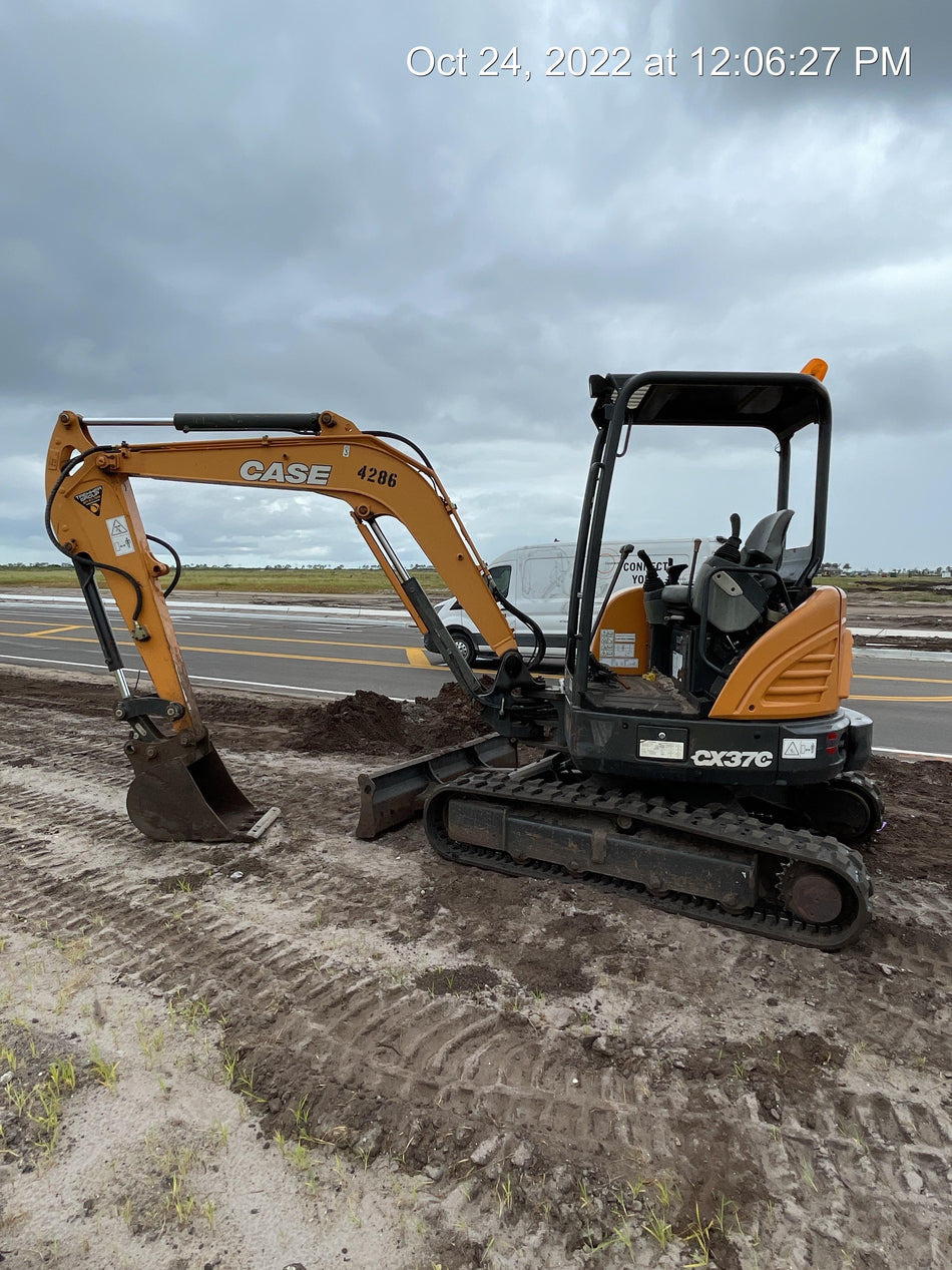 2018 Case CX37C ROPS, LONG ARM, RUBBER TRACKS, AUX HYD