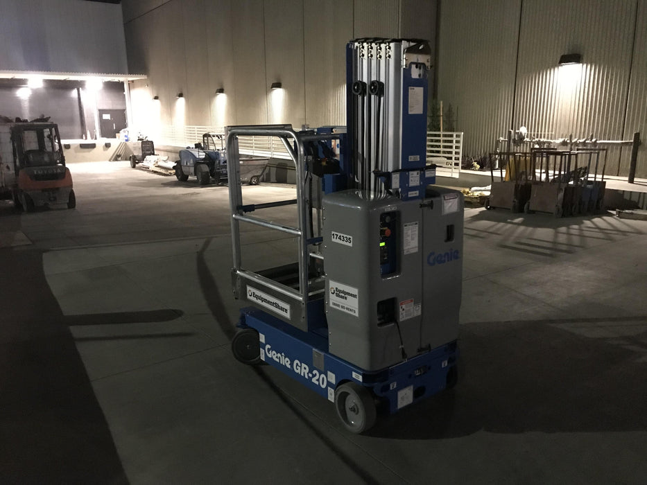 2021 GENIE GR-20