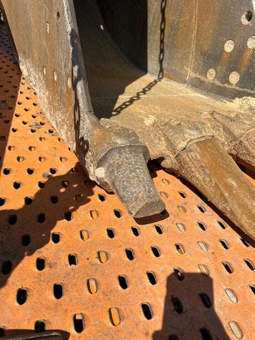 2023 ESCO Bucket 30" HD, Esco, 80,000 - 85,000 Excavator