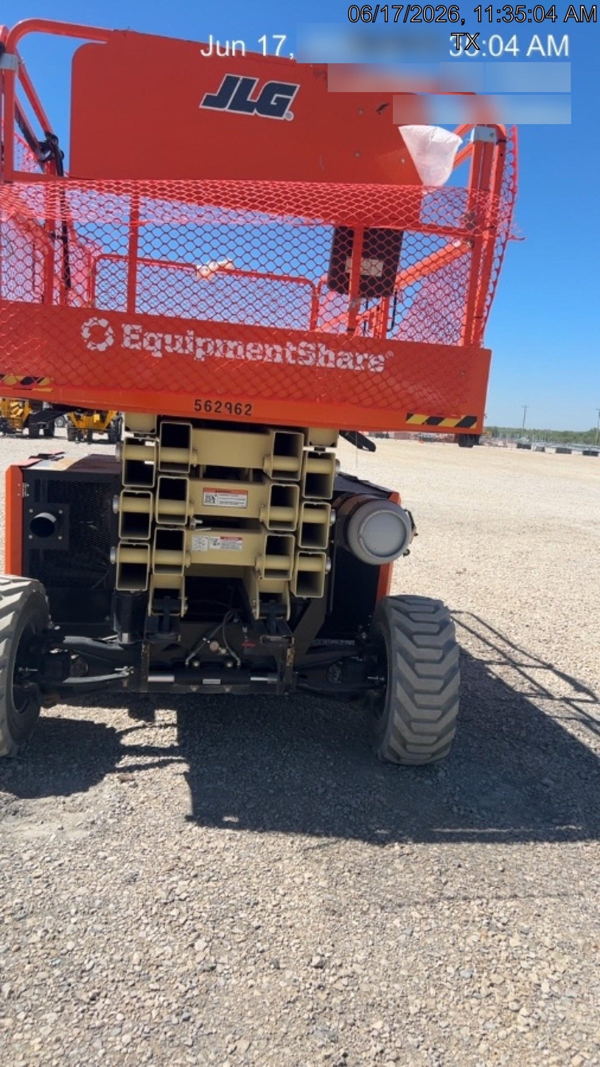 2025 JLG RT4394