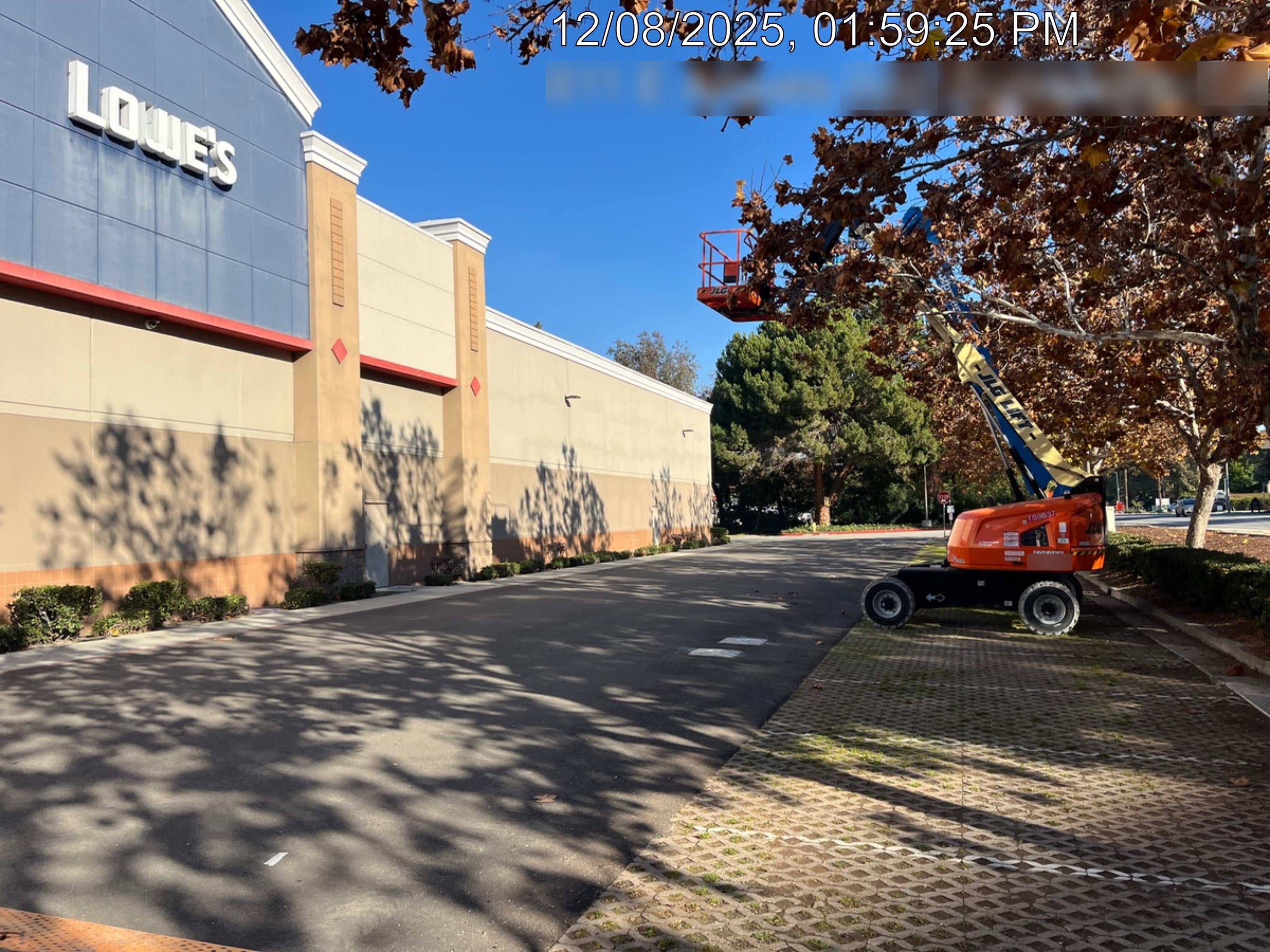 2025 JLG 460SJ