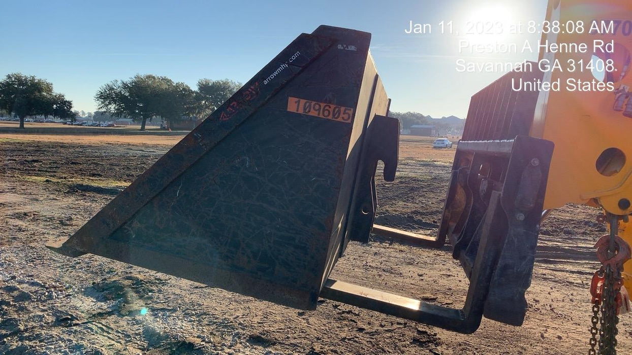 2020 ARROW MATERIAL HANDLING Telehandler Bucket Pin-On