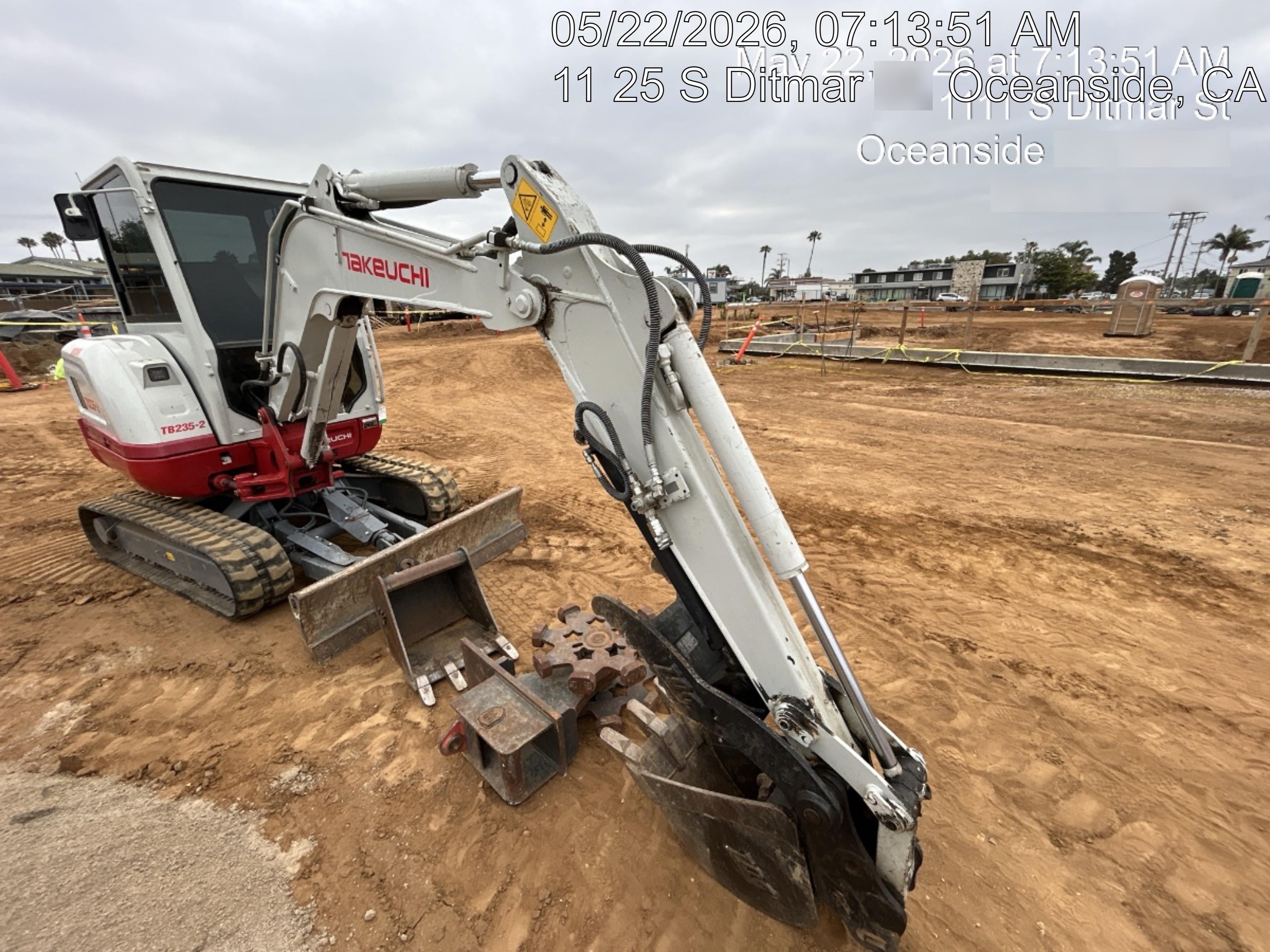 2024 TAKEUCHI TB235-2CRA