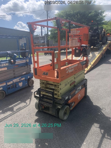 2025 JLG ES1932