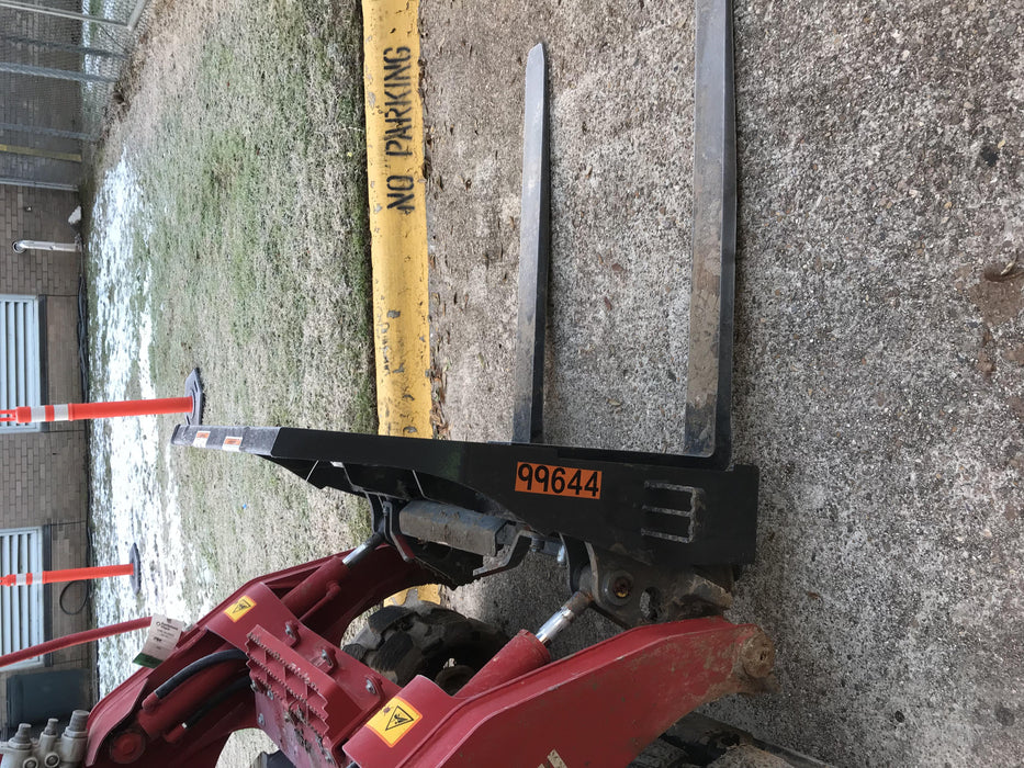 2020 PALADIN 48" Pallet Forks - Paladin