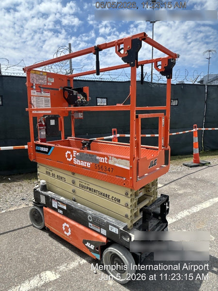 2025 JLG ES1932