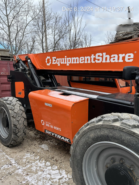 2023 SKYTRAK 8042
