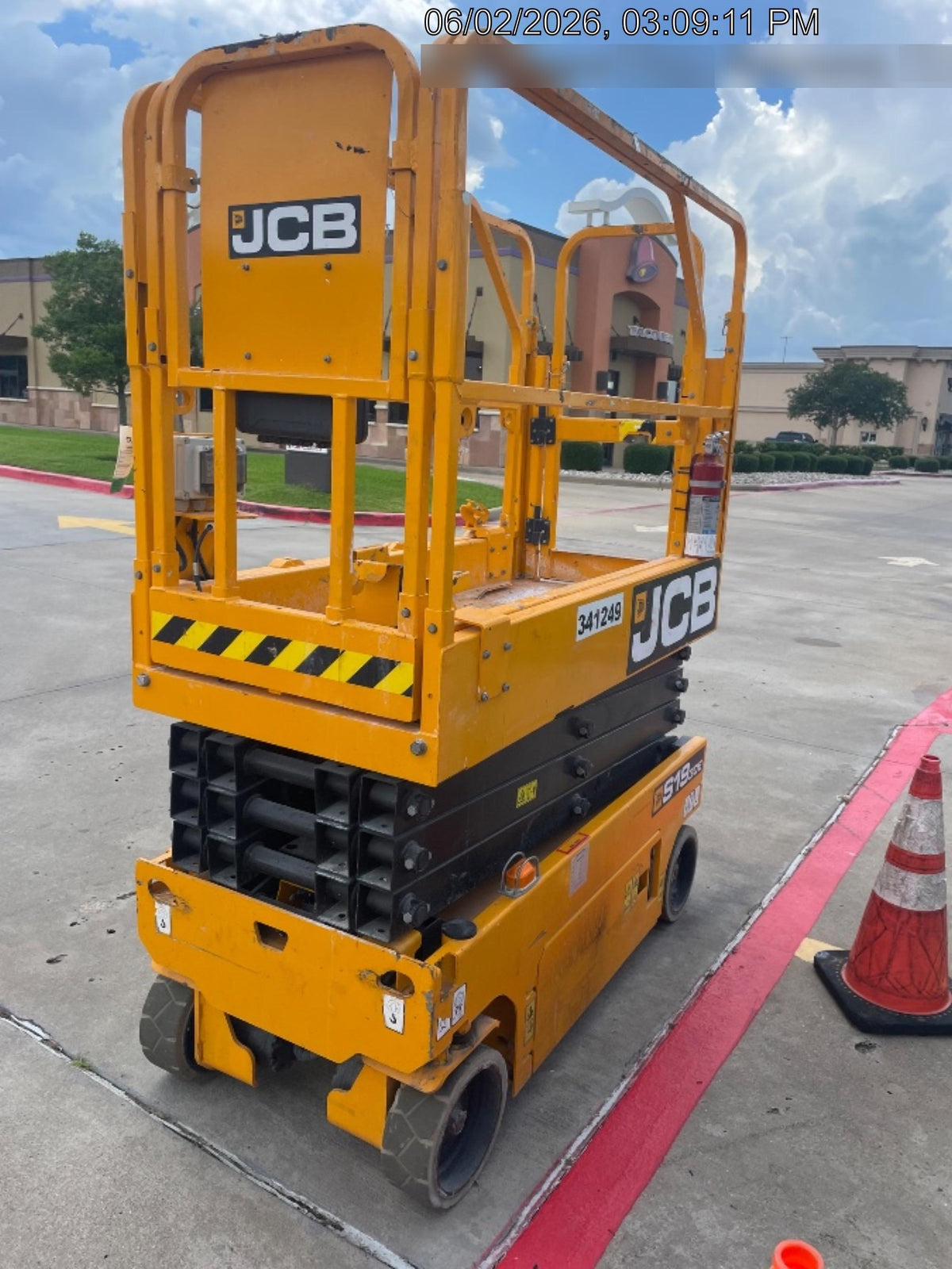 2023 JCB S1930E