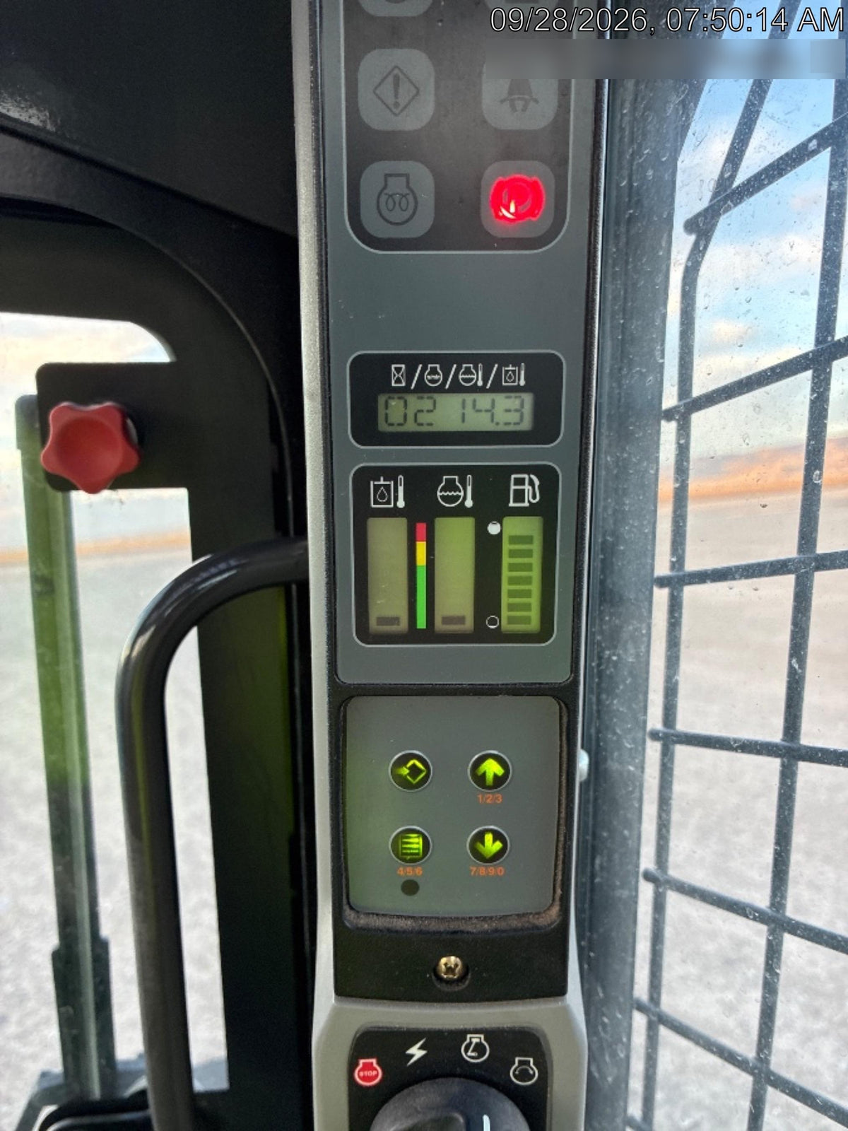 2023 CASE SR175