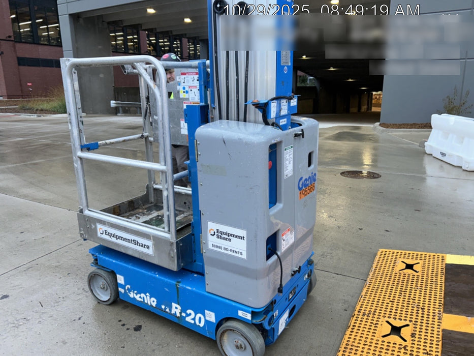 2021 GENIE GR-20