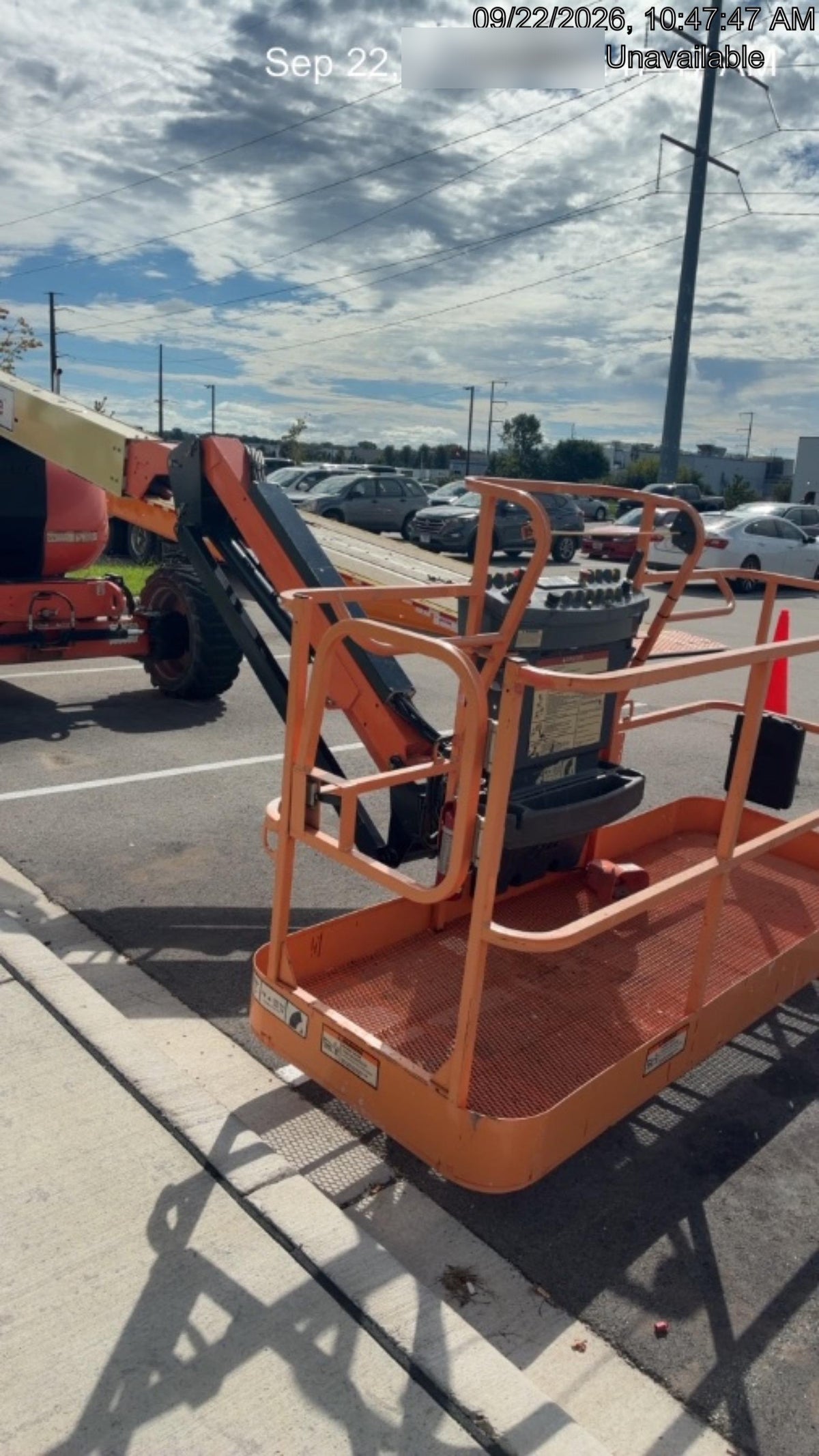 2021 JLG 600AJ