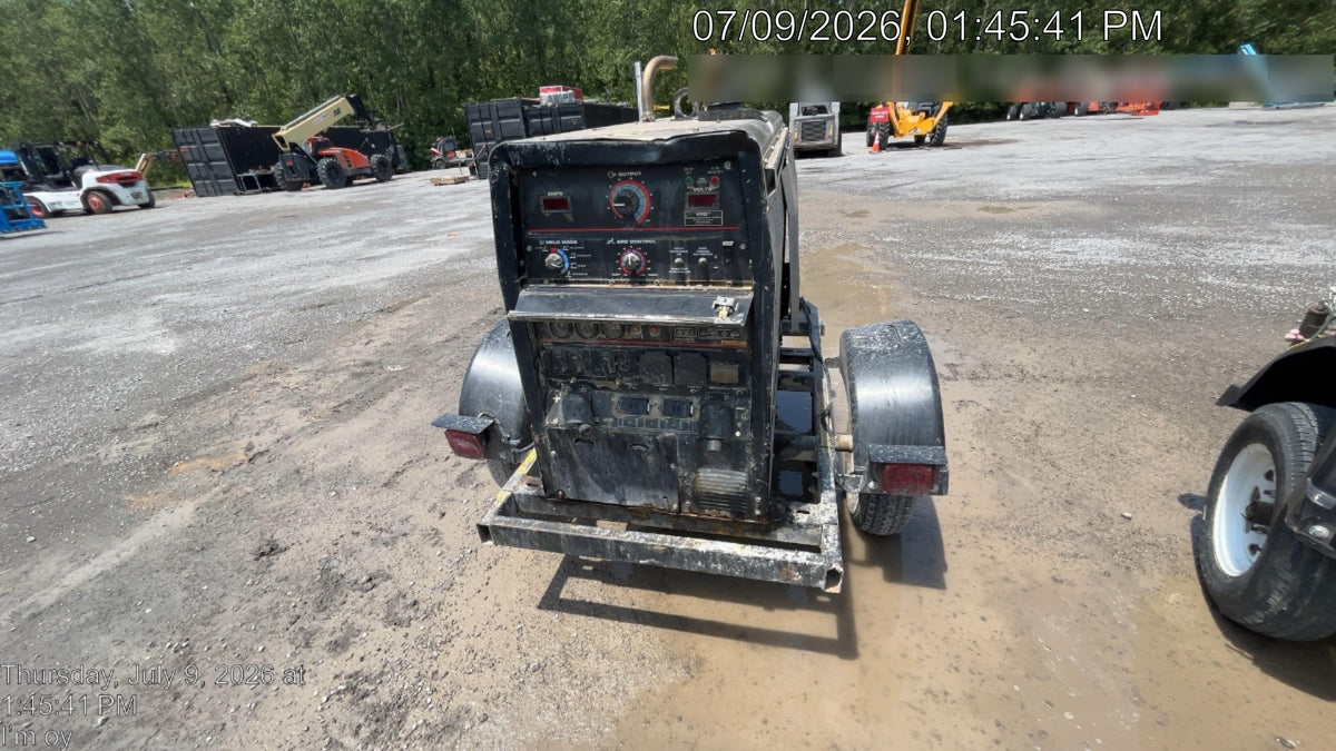 2019 Lincoln Electric Vantage 322 Ready-Pak 3, Two Wheel Trailer, Fender and Light Kit, Cable Rack