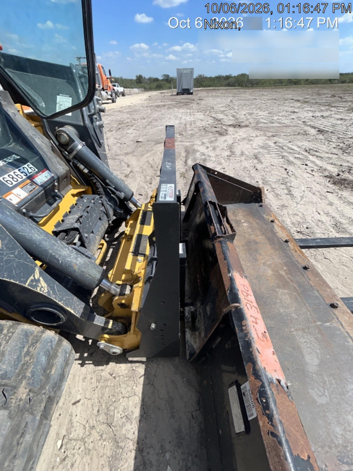 2026 ARROW MATERIAL HANDLING 72" Pallet Forks - Arrow