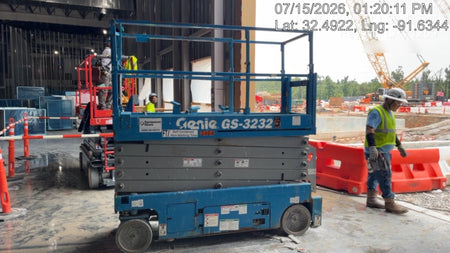 2017 Genie GS-3232 Standard