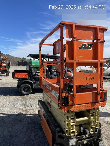 2021 JLG ES1932