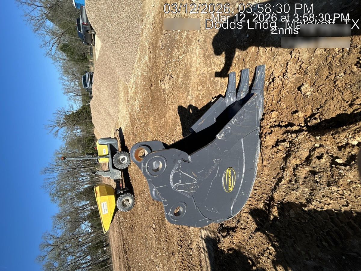 2026 STRICKLAND 18" Bucket Tooth - Strickland