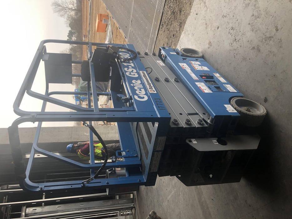 2018 GENIE GS-1930