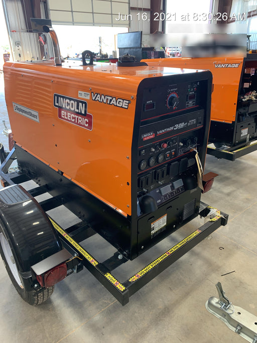 2021 Lincoln Electric Vantage 322 Vantage 322 Ready Pak 3 w/ Telematics & Decals, ORANGE (includes trailer, cable rack, fender light kit)