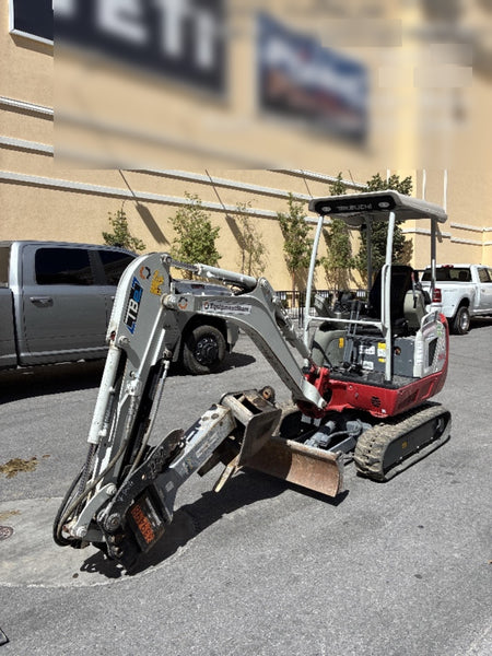 2022 TAKEUCHI TB20e