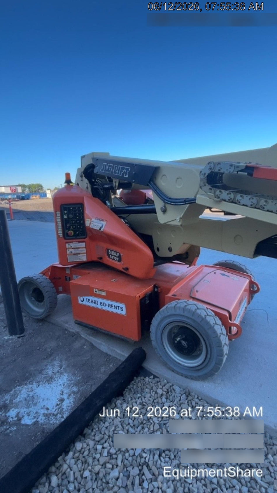 2019 JLG E400AJPN