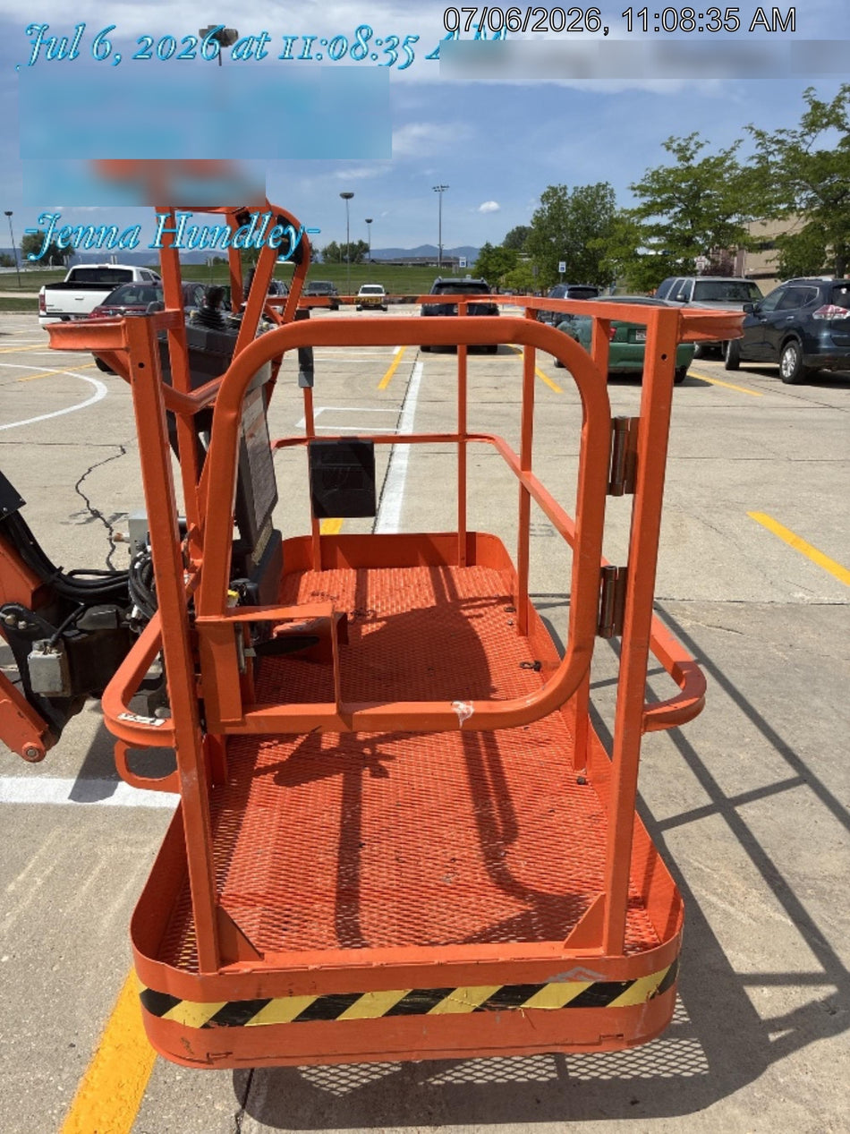 2021 JLG 860SJ