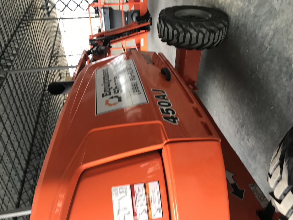 2019 JLG 450AJ