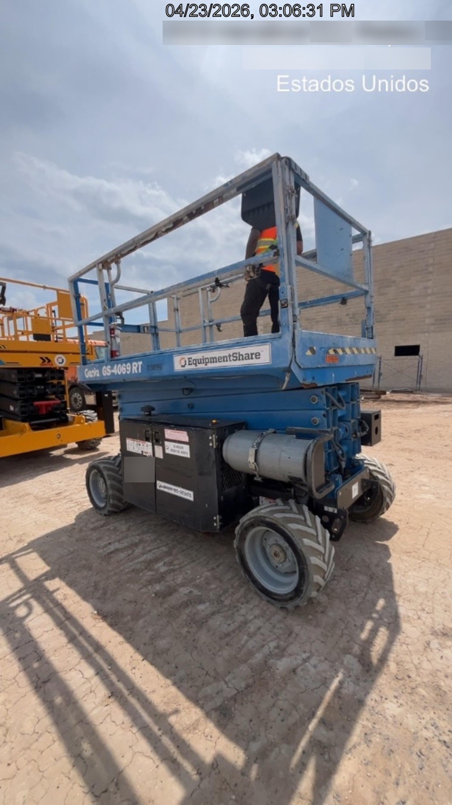 2020 GENIE GS-4069 RT