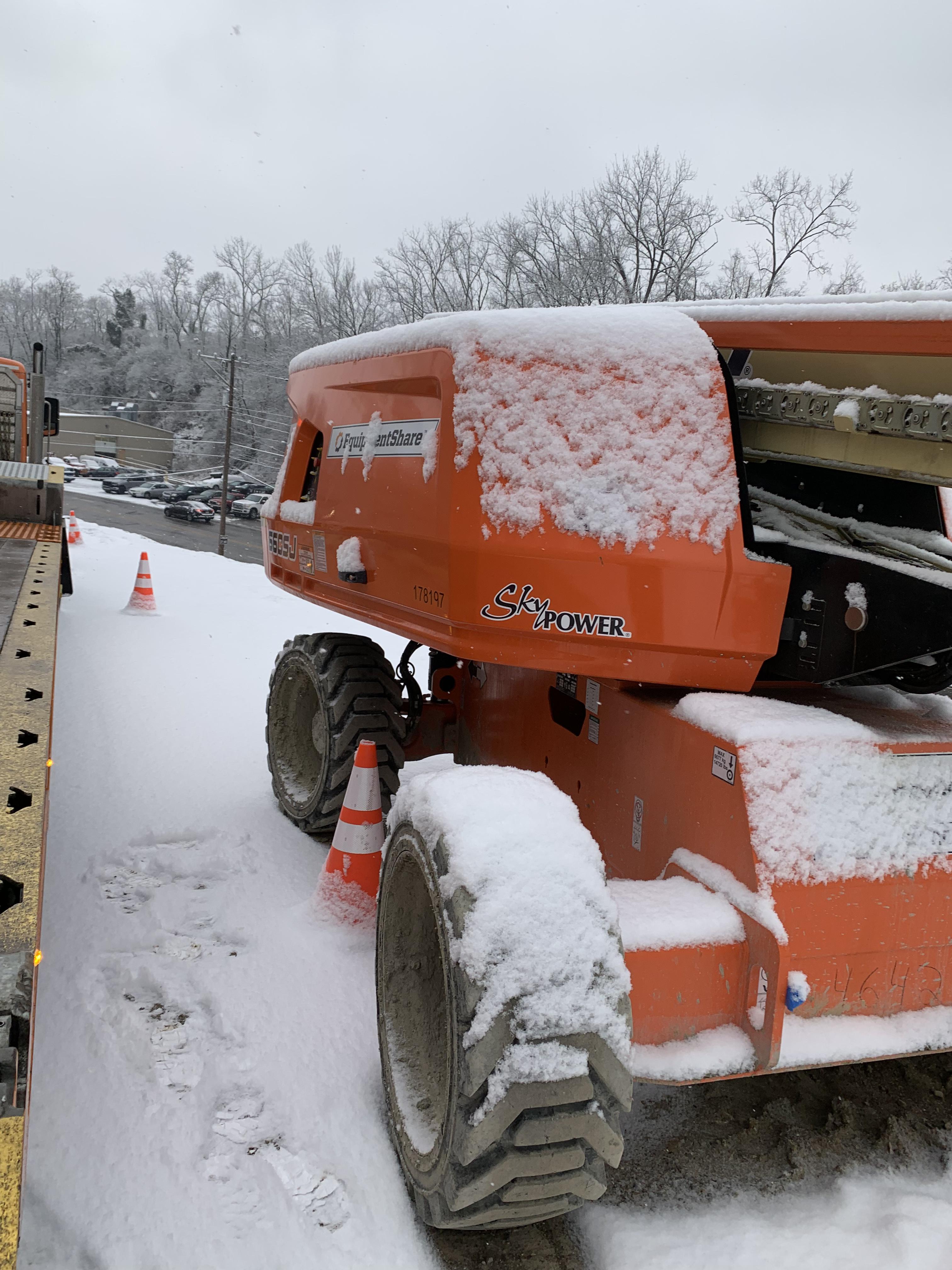 2021 JLG 660SJ