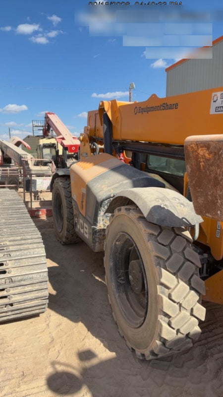 2023 JCB 510-56