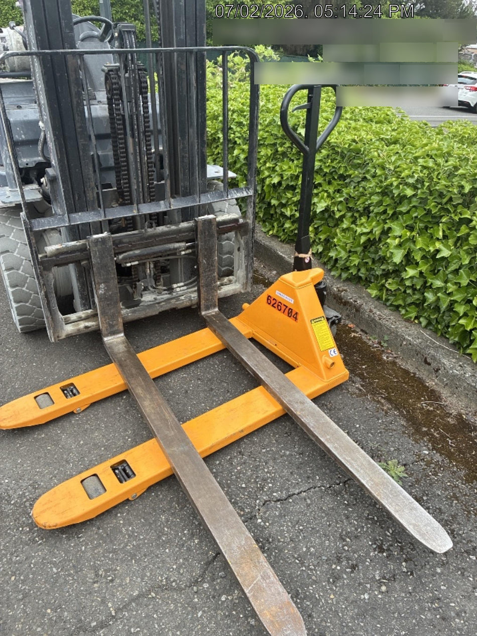 2025 ULINE H-1043