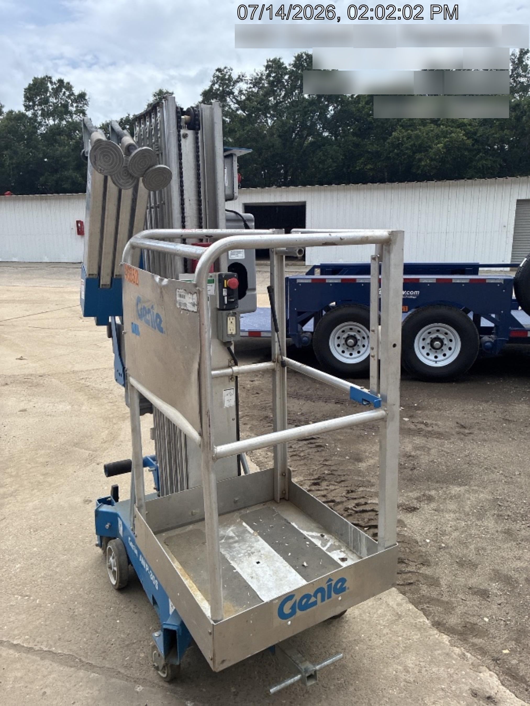 2019 GENIE AWP-30S