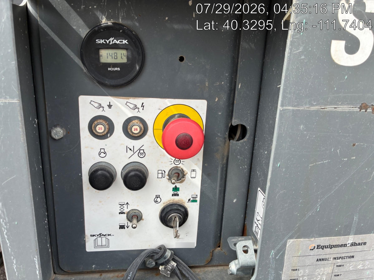 2021 SKYJACK SJ6832 RT