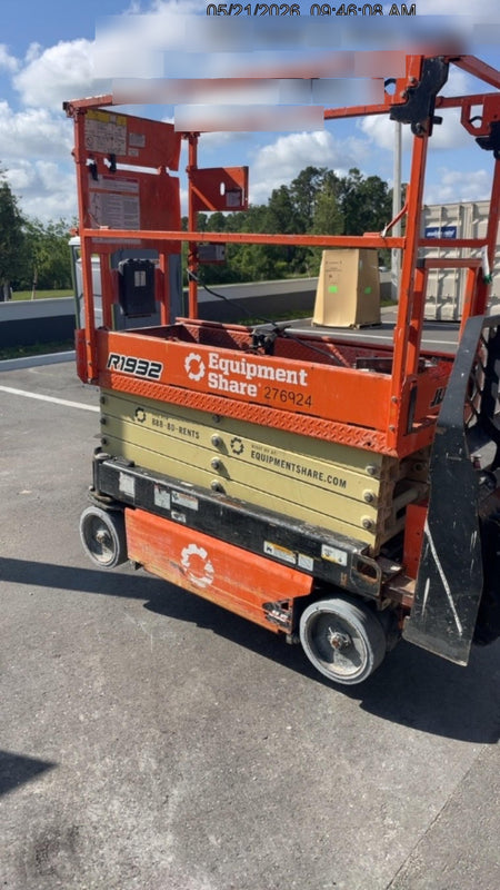 2022 JLG R1932