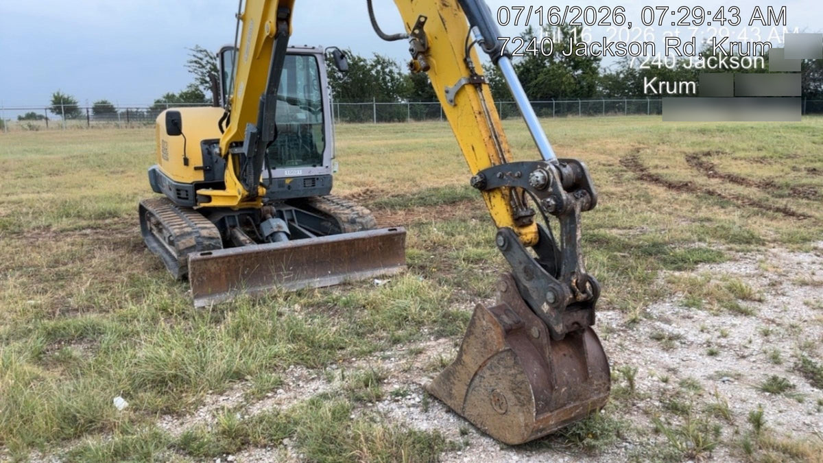 Wacker Neuson ET90 Wacker Neuson ET90 w/TRK, CAB, Bucket