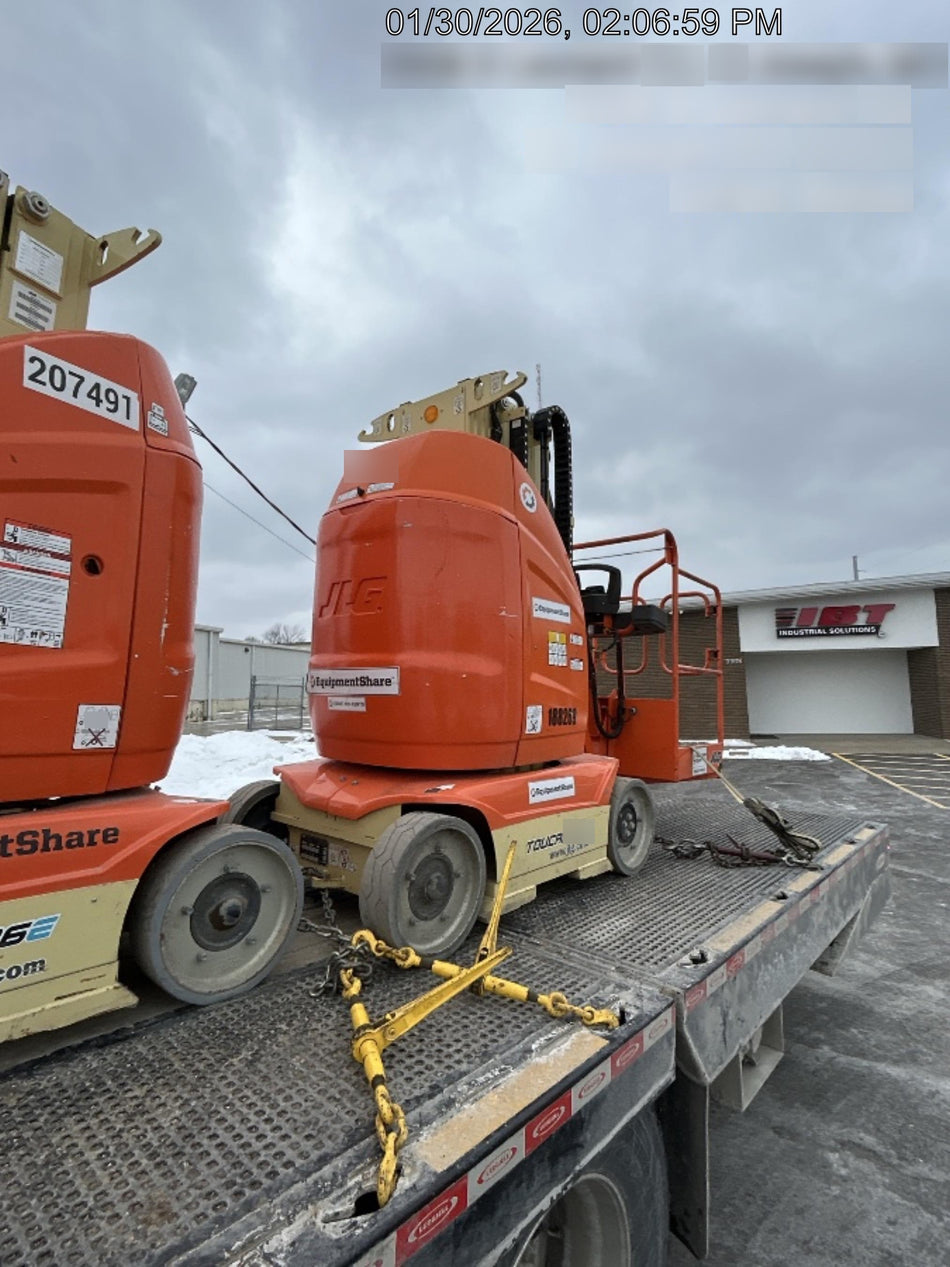 2022 JLG 26E